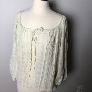 Max Studio NWT Beautiful Cream on Cream Blouse